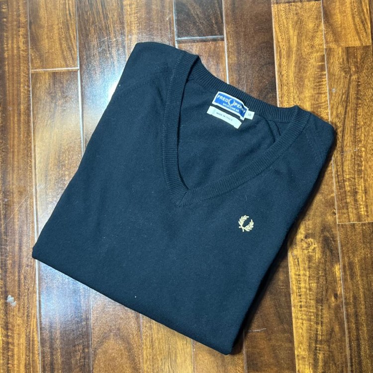 FRED PERRY SWEATER