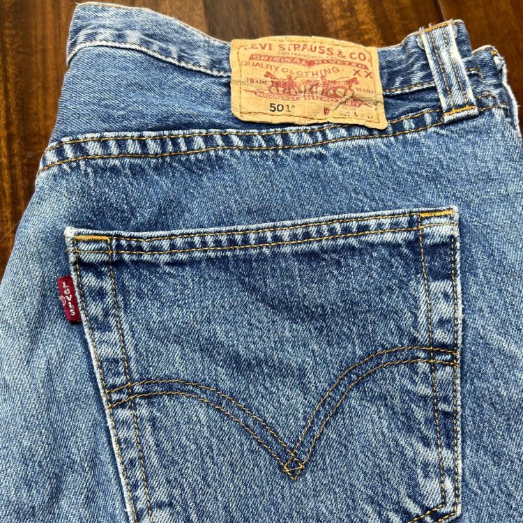 Levi's 501 Jeans