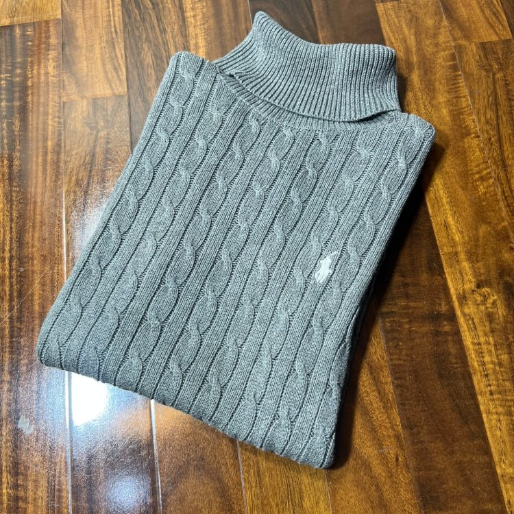 Ralph Lauren Cable Knit Sweater Size M