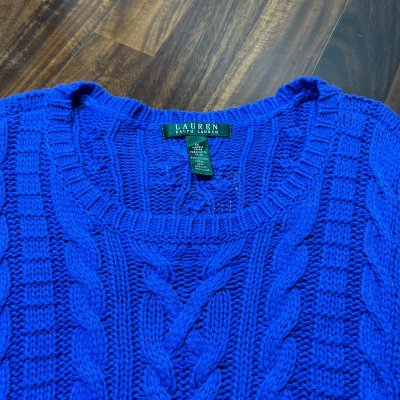Vintage 90s Bright Blue Cable Knit Sweater | Cobalt Crewneck | Y2K Knitwear