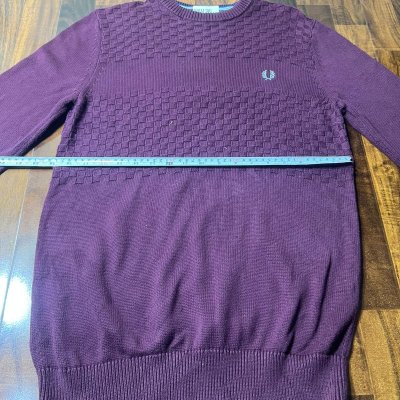 Vintage Fred Perry Textured Crew Neck Knit Sweater Size S Burgundy Laurel Wreath